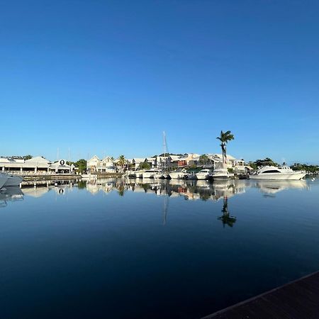 Coeur De Pointe-A-Pitre Appart Terrasse Au Calme Buitenkant foto